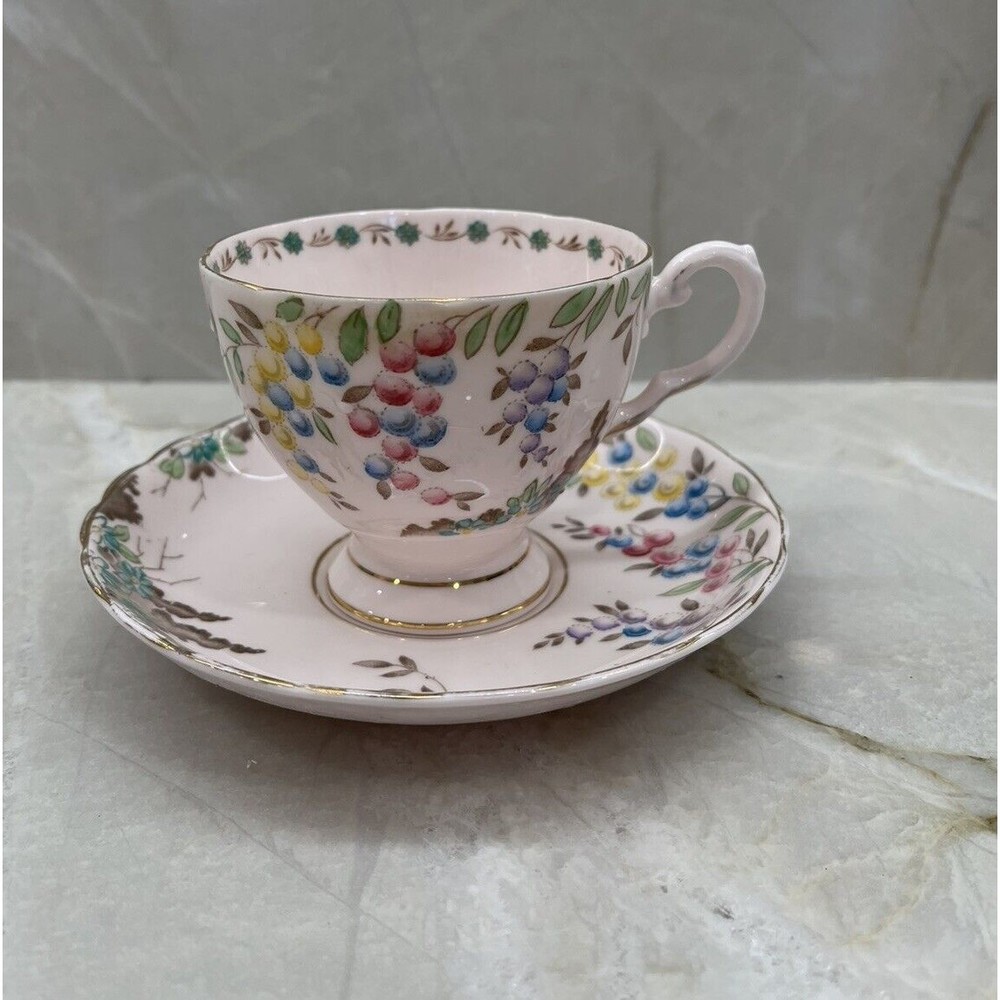 Vtg Tuscan Fine Bone China Tea Cup Saucer Grapes Stamped Pink London Set